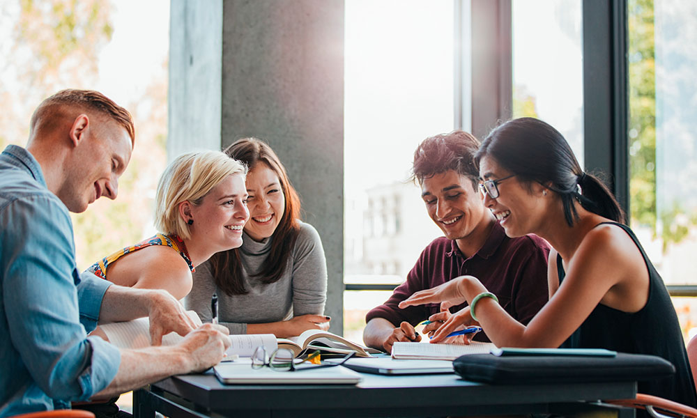 Estudiar en el extranjero: idiomas, maestrías y cursos de verano