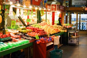 st lawrence market toronto canada frutas